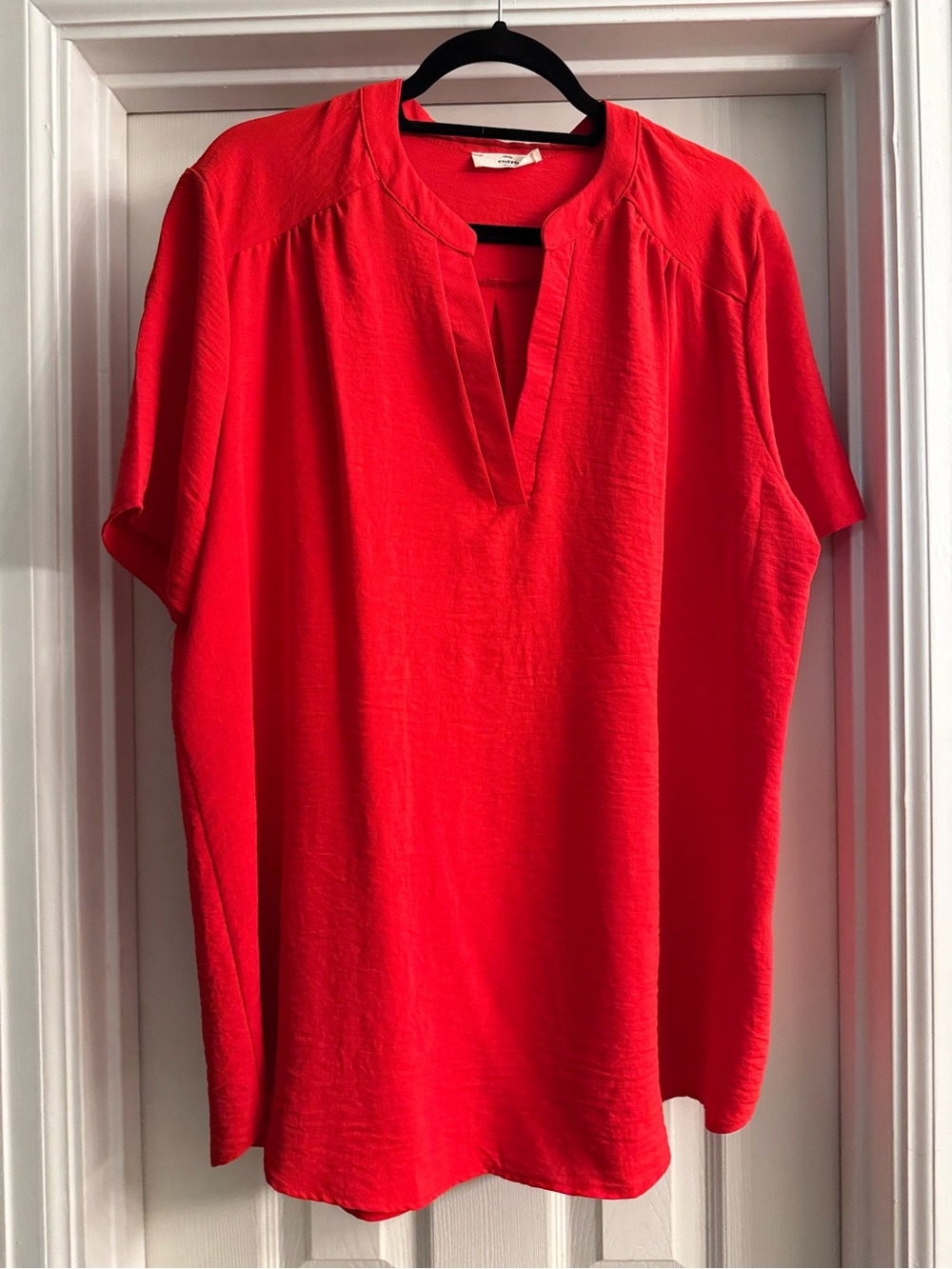 entro Bright Red Split V-Neck Tunic Top